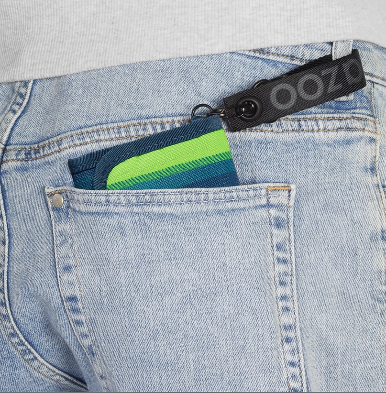 Coocazoo 211544 Geldbörse, Lime Stripe 3 Coocazoo 211544 Geldbörse, Lime Stripe – Bild 3